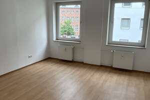 ... So geht's also auch: ... Leben Sie ... Anders ... ! Herzklopfen.  ... bis bald! – Die vollständige Adresse der Immobilie erhältst du vom Anbieter., 90443 Steinbühl, Nürnberg – Vorschaubild 3