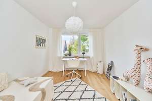 Erstbezug nach Sanierung: Helle 3-Zi.-Wohnung mit sonnigem Balkon & grünem Innenhof in Top-Lage – Die vollständige Adresse der Immobilie erhältst du vom Anbieter., 81369 Mittersendling, München – Vorschaubild 9