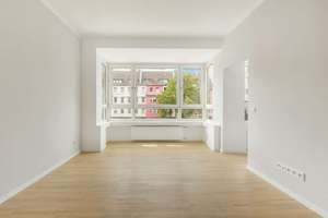 Sanierte Wohnung mit Küche sucht Nachmieter ab 01.10.2026!