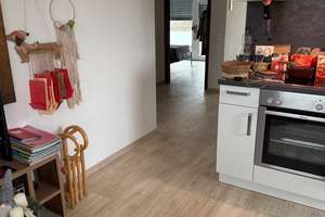 Lebendiges Viertel: 3-Zimmer-Wohnung mit Balkon in Düsseldorf – Adersstraße 60, 40215 Friedrichstadt, Düsseldorf – Vorschaubild 4
