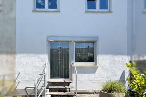 Reihenhaus mit Garage in Reutlingen-Voller Brunnen als Kapitalanlage oder Eigenheim – Die vollständige Adresse der Immobilie erhältst du vom Anbieter., 72760 Reutlingen-Mitte, Reutlingen – Vorschaubild 12