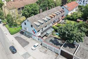 München: Attraktives Wohn- u. Geschäftshaus (Reiheneckhaus) mit Garten, Wintergarten, Teilvermietung