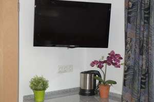 Property thumbnail 2