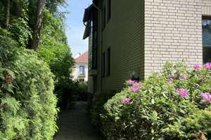 Attraktive, sonnige 2-Zimmer-Wohnung mit ausgebautem Dachgeschoss in Schwachhausen – Die vollständige Adresse der Immobilie erhältst du vom Anbieter., 28211 Gete, Bremen – Vorschaubild 2