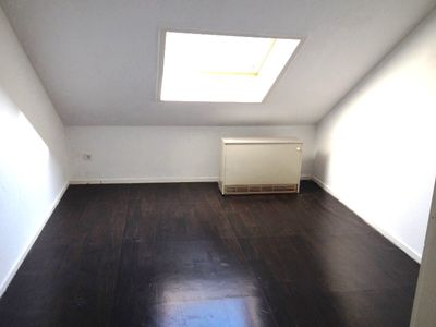 Schöne 1 Zimmer DG Wohnung, Nähe Kreuzviertel/Staufenstr. 51,