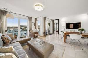 Designwohnung mit Weitblick: Luxus über dem Luitpoldpark mit Alpenblick – Die vollständige Adresse der Immobilie erhältst du vom Anbieter., 80796 Am Luitpoldpark, München – Vorschaubild 2
