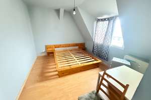**Besichtigung: Di., 09.06.2026 um 18:00 Uhr** Schöne Familienwohnung am Volkspark! **Balkon** – Konrad‐Wolf‐Str 76, 13055 Alt-Hohenschönhausen, Berlin – Vorschaubild 3