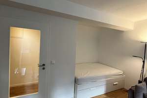 Stilvolles Wohnen: Erstbezug nach Eigentümerwechsel in voll möblierter 1-Zimmer-Wohnung