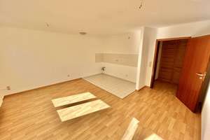 Singles aufgepasst - herrliche Terrassenwohnung mit viel Sonne & Stellplatz ab sofort frei – Zschopauer Straße 198c, 9126 Gablenz, Chemnitz – Vorschaubild 2