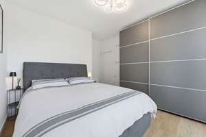 Mitte Design-Renoviert: Bezugsfrei, voll möbliert mit Fernsehturm-Blick – Kleine Alexanderstraße 7, 10178 Mitte (Ortsteil), Berlin – Vorschaubild 8