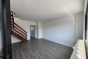 Alltagstaugliche 3-Zimmer-Wohnung mit Balkon in Köln – Zülpicher Straße 15, 50937 Neustadt/Süd, Köln – Vorschaubild 4