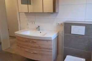 Günstige 4-Zimmer-Erdgeschosswohnung mit gehobener Innenausstattung in Hollstadt – Hauptstraße 22, 97618 Rhön-Grabfeld (Kreis) – Vorschaubild 4