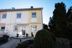 ***Heike Borchers Immobilien***Gemütliches Reiheneckhaus mit Süd-Garten bietet viel Freiheit*** – Die vollständige Adresse der Immobilie erhältst du vom Anbieter., 82024 Taufkirchen – Vorschaubild 27