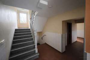 Stilvolle Dachgeschosswohnung in Hamburg mit sofortigem Nutzwert – Die vollständige Adresse der Immobilie erhältst du vom Anbieter., 22761 Bahrenfeld, Hamburg – Vorschaubild 8