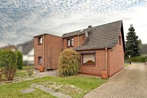 Freistehendes Einfamilienhaus in schöner Wohnlage zum Kauf in Glinde - Wentzel Dr. – Die vollständige Adresse der Immobilie erhältst du vom Anbieter., 21509 Glinde – Vorschaubild 19
