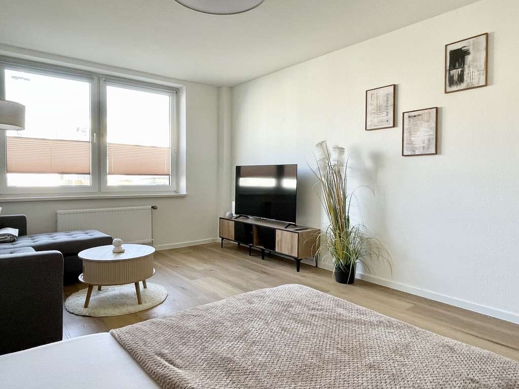 Immobilie in Wilhelmshaven - Sanierte und gemütliche ETW mit Balkon i.d. City! Provisionsfrei! - Bild 1