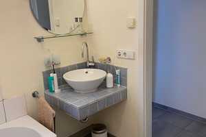 Sehr ruhige Wohnung mitten in Neuenheim in privater Anlage – Lutherstraße 53, 69120 Heidelberg – Vorschaubild 3