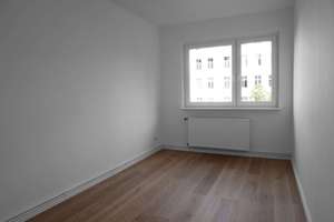 Bezugsfrei - saniert - Reichenberger-Kiez - frisch sanierte 2-Zimmer-Wohnung mit Süd-Balkon – Reichenberger Str 74, 10999 Kreuzberg, Berlin – Vorschaubild 4