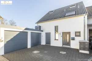 Ihr Traumhaus wartet! Modernes Haus / DHH in Lichtenwald: Top ausgestattet, Doppelgarage & EBK – Esslingen (Kreis) – Vorschaubild 4