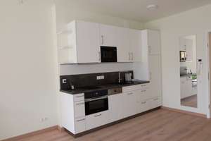 *Wohnen ohne Nebenkosten* Wohnung barrierefrei, EBK, Balkon/Terrasse 56qm – Hauptstraße 119, 89233 Neu-Ulm – Vorschaubild 2