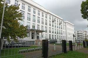 100qm Dachterasse mit Blick über Dresden / 3-Zimmer-Maisonette-Wohnung mit Balkon und EBK – Hepkestraße 115b, 1277 Striesen-Ost, Dresden – Vorschaubild 19