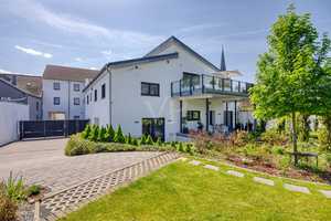 Modernes Wohnensemble mit 6 vermieteten Einheiten, großzügigem Einfamilienhaus, Einliegerwohnung & G – Aachen (Kreis) – Vorschaubild 1
