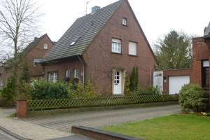 Freistehendes Einfamilienhaus zur Miete in Rheurdt-Schaephuysen – Hubertusstr. 66, 47509 Rheurdt – Vorschaubild 1