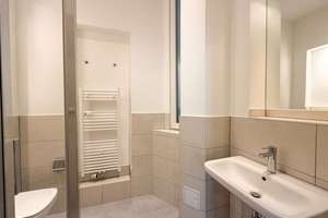 Exklusive 3-Zimmer-Wohnung in Wilmersdorf – bezugsfrei, Balkon, Aufzug, 2 En-suite-Bäder, ruhig – Die vollständige Adresse der Immobilie erhältst du vom Anbieter., 10717 Wilmersdorf, Berlin – Vorschaubild 9