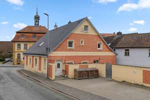 Kernsanierter Altbau! Historisches Einfamilienhaus  in zentraler Lage mit Scheune – Die vollständige Adresse der Immobilie erhältst du vom Anbieter., 96148 Baunach – Vorschaubild 2