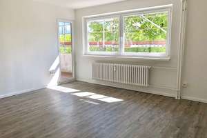 renovierte 3-ZImmer-Wohnung mit Vollbad und Balkon – Göteborgring 79, 24109 Mettenhof, Kiel – Vorschaubild 6