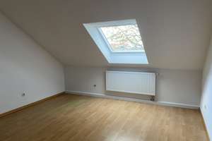 Großzügige 4-Zimmer Maisonettwohnung im Dachgeschoss in Gadderbaum – Die vollständige Adresse der Immobilie erhältst du vom Anbieter., 33617 Gadderbaum, Bielefeld – Vorschaubild 10