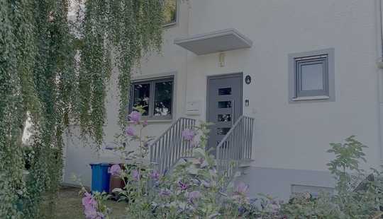 Bild von *RESERVIERT* Reihenendhaus mit großzügigem Garten in Hofheim am Taunus