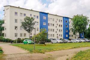 Gemütliche Wohnung mit Balkon // EG rechts – Kiebitzweg 24, 38446 Hellwinkel, Wolfsburg – Vorschaubild 2