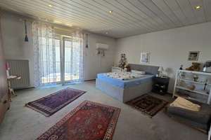 Willkommen in Ihrem neuen Zuhause - 1-FH mit Pool + Gewerbefläche  + Halle – Die vollständige Adresse der Immobilie erhältst du vom Anbieter., 64569 Nauheim – Vorschaubild 10