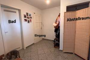2 Zimmer 5. Etage ohne Balkon Dachgeschoss