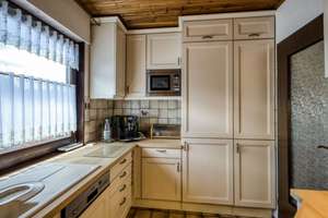Mehr Haus fürs Geld: Einliegerwohnung, Ausbaureserve und sonniger Garten * Keine Käuferprovision – Die vollständige Adresse der Immobilie erhältst du vom Anbieter., 55283 Nierstein – Vorschaubild 9