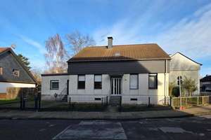 Freistehendes Ein- bis Zweifamilienhaus in direkter Nähe zur Ruhr und Ruhrpark – Die vollständige Adresse der Immobilie erhältst du vom Anbieter., 46049 Alstaden-Ost, Oberhausen – Vorschaubild 1