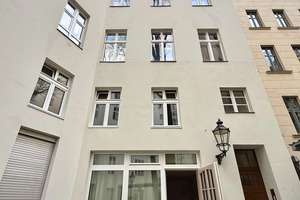 Außergewöhnliches Altbau-Juwel auf zwei Ebenen mit privatem Lichthof nahe dem Ku’damm – Die vollständige Adresse der Immobilie erhältst du vom Anbieter., 10711 Halensee, Berlin – Vorschaubild 16