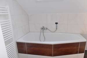 2-Zimmer-Dachgeschoß-Wohnung mit EBK und Balkon in Wernau – Wiesenweg 6, 73249 Wernau (Neckar) – Vorschaubild 9
