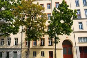Top-Mitte-Lage zw. Mauerpark, Rosenth. Platz u. Nordbhf. - Gepflegte Wohnung in saniertem Altbau