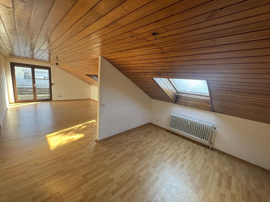 Immobilie in Nürtingen - 3-Zimmer-Wohnung in ruhiger Lage - Bild 2