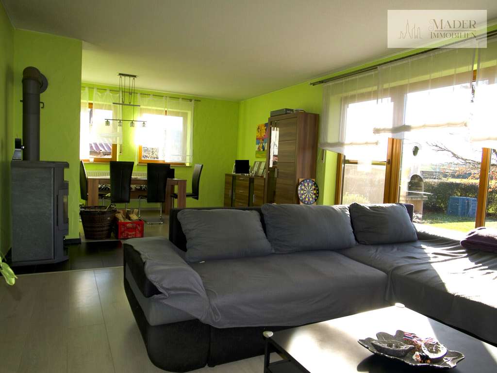 Immobilie in Stockheim - Saniertes Einfamilienhaus in begehrter Lage - Bild 3