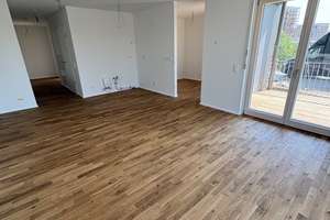 Helle  2,5 Zimmer Wohnung mit Balkon in Mannheim