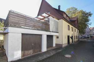 MFH mit 4 Einheiten und Wertsteigerungspotenzial zur flexiblen Nutzung in Stuttgart-Heumaden