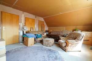 +++ Mehrgenerationenhaus in ruhiger Lage +++ – Die vollständige Adresse der Immobilie erhältst du vom Anbieter., 37297 Berkatal – Vorschaubild 32
