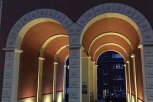 Elegante und hochwertige Wohnung mit Balkon/Loggia "NEUWERTIG"