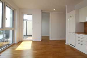 Helle 2 Zimmer mit EBK und Balkon in ruhiger Seitenstraße! – Hamburger Str. 17, 4129 Leipzig – Vorschaubild 2