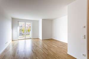Moderne Wohnung mit EBK & 2 Balkone & Gäste WC! – Löbtauer Straße 62, 1159 Friedrichstadt, Dresden – Vorschaubild 3