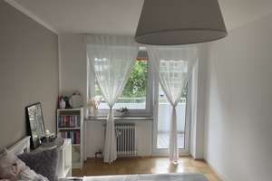 Schöne helle 2,5 Zimmer-Wohnung in München-Forstenried – 81476 Forstenried, München – Vorschaubild 3