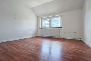 !! Viel Platz für die große Familie – solides Reihenhaus mit Potenzial !! – Lupinenstraße 11 a, 28239 Ohlenhof, Bremen – Vorschaubild 20